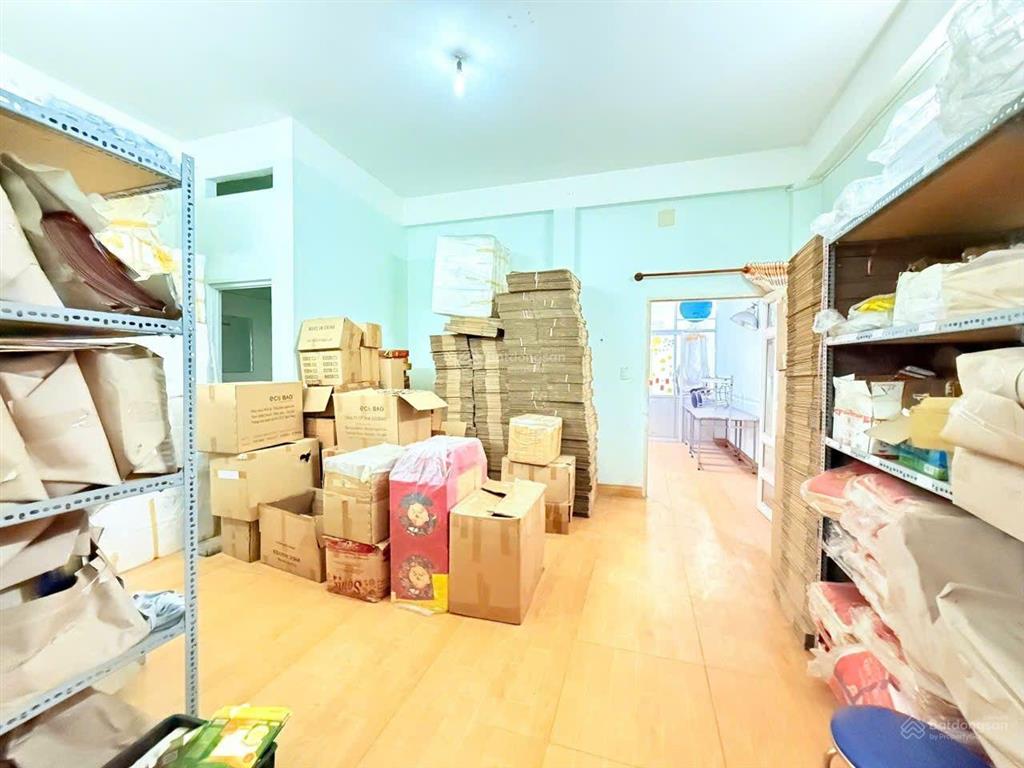 Nhà 6 tầng 132m ngang 6m mặt tiền khu trung tâm hành chính dĩ an, tp dĩ an.