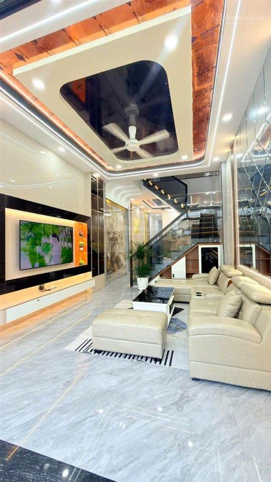 Nhà phố mới tặng nội thất kdc gần ngã tư bình trị, p. tân bình, dĩ an