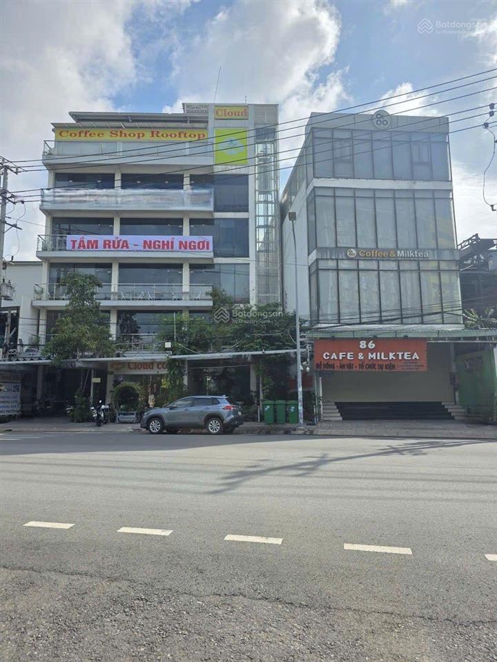 Nhà mặt tiền kinh doanh ngay ký túc xá làng đại học quốc gia tphcm, phường đông hòa, tp dĩ an