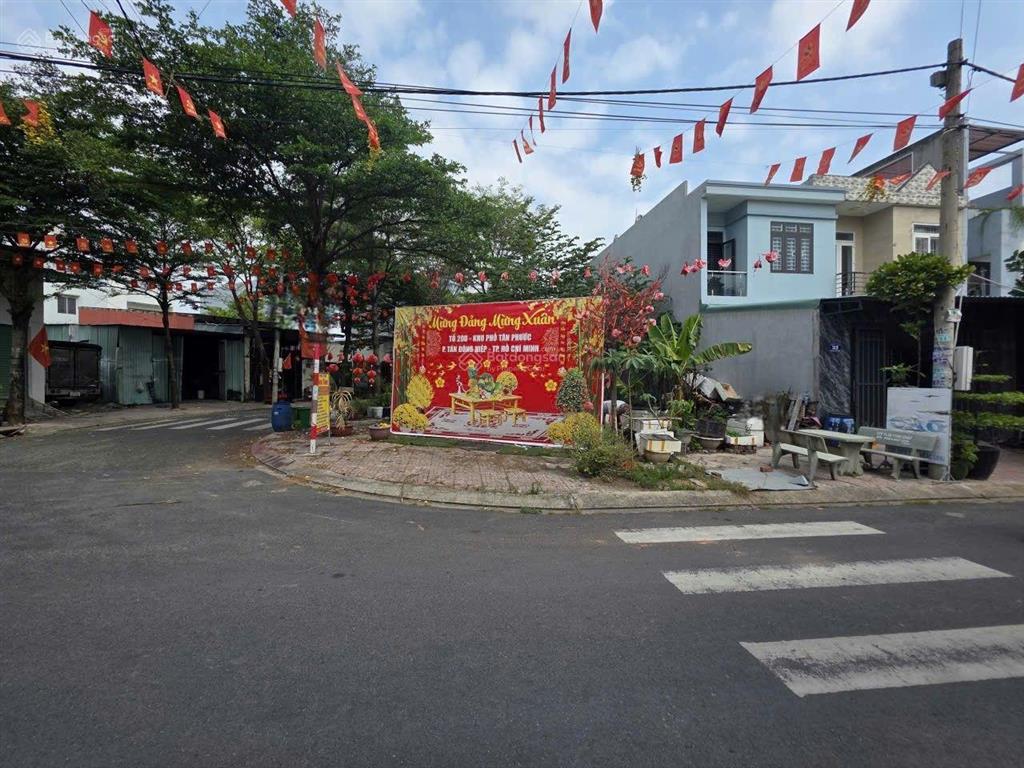 Đất 136m góc 2 mặt tiền kdc đất mới, gần ngã tư chiêu liêu, phường tân bình, tp dĩ an.
