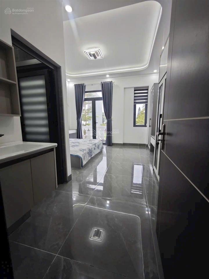 Nhà phố hoàn công có thang máy kdc icon central gần vincom550 dĩ an
