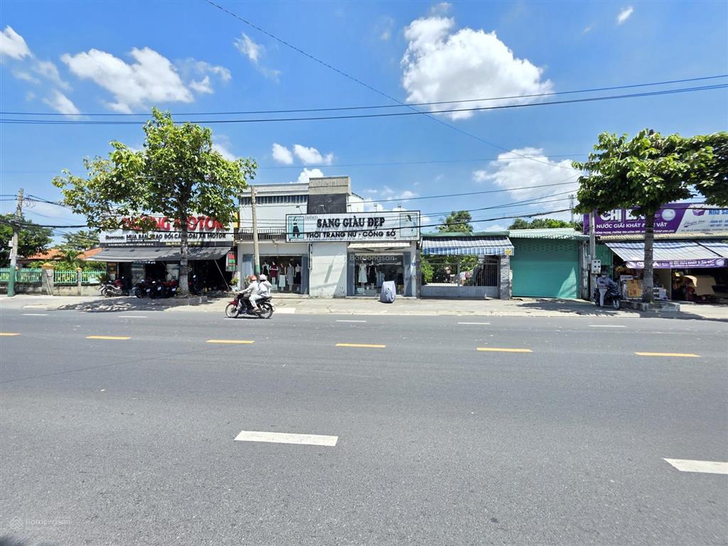 Nhà 539m mặt tiền đường lê hồng phong, phường tân đông hiệp, tp dĩ an.