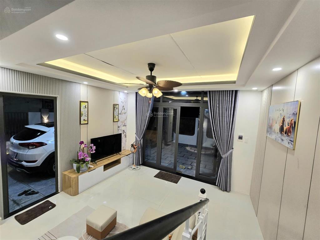 Nhà 2 mặt tiền kinh doanh hoà xuân ngang 9m hiếm