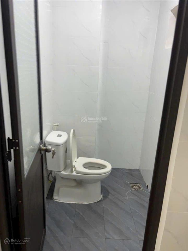 Bán nhà 2 tầng bờ đằm 7, khu tái định cư bến xe đức long, hòa xuân
