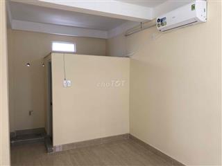 CHO THUÊ PHÒNG TRỌ CHÍNH CHỦ TẠI QUẬN TÂN PHÚ CÓ THANG MÁY, WC RIÊNG,
