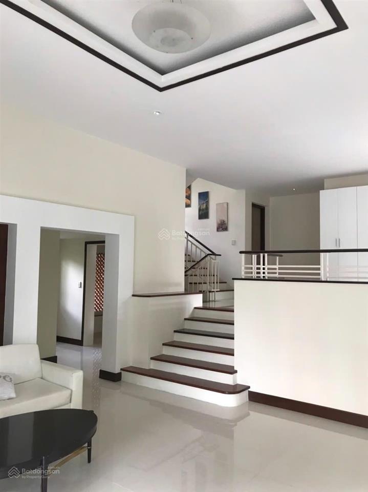Villa căn góc hai mặt tiền khu compound nguyễn văn hưởng, p thảo điền, q2. 15mx21m 6pn 5wc