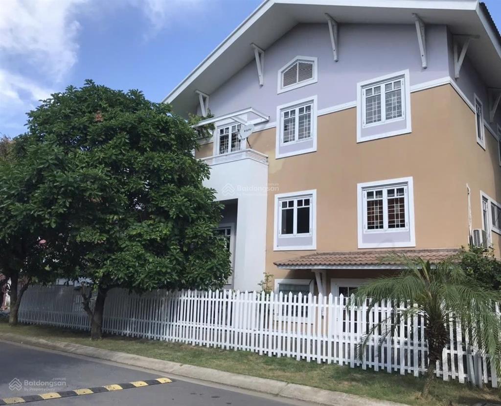 Villa căn góc hai mặt tiền khu compound nguyễn văn hưởng, p thảo điền, q2. 15mx21m 6pn 5wc