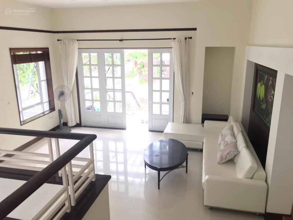Villa căn góc hai mặt tiền khu compound nguyễn văn hưởng, p thảo điền, q2. 15mx21m 6pn 5wc
