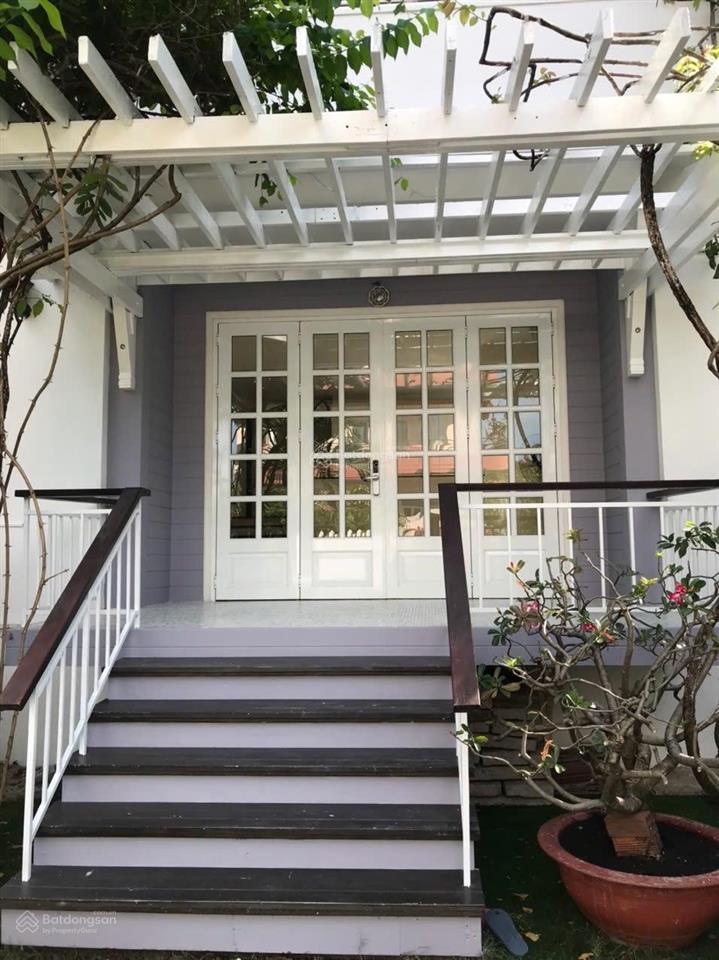 Villa căn góc hai mặt tiền khu compound nguyễn văn hưởng, p thảo điền, q2. 15mx21m 6pn 5wc