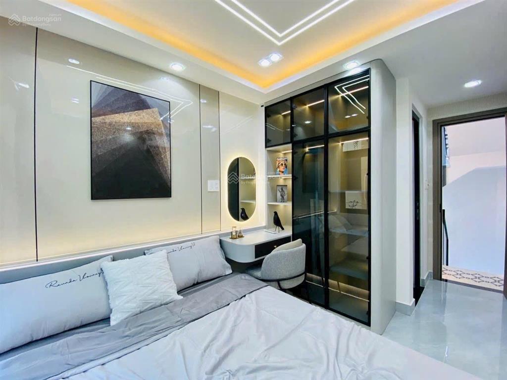 Bán nhà riêng tại nguyễn văn hưởng, thảo điền, quận 2, hcm, 16 tỷ, 68,8 m2, 4mx18m