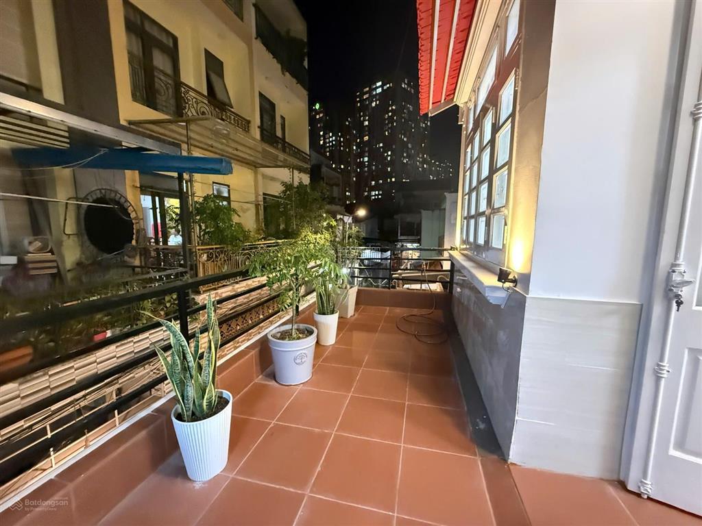 Bán nhà quốc hương có penthouse ngắm pháo hoa landmark 81 tại quốc hương quận 2