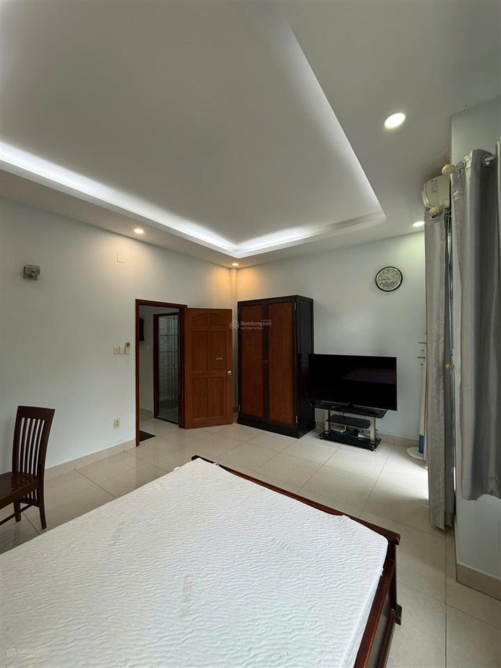 Cho thuê nhà mặt tiền thảo điền 5m x 11m trệt 2 lầu