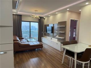 Chính chủ bán căn hộ 4 pn view sông sài gòn đang cho thuê 32 triệu/tháng.