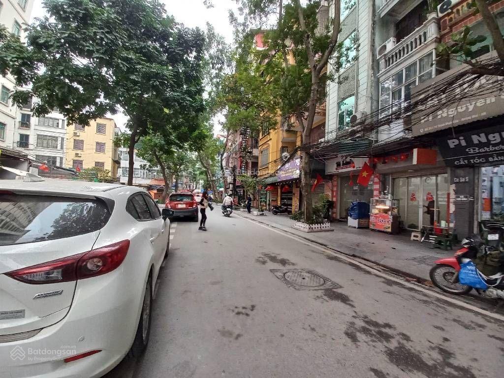 Chung cư ct9  nhà đẹp sẵn ở  full nội thất  sổ đỏ chính chủ