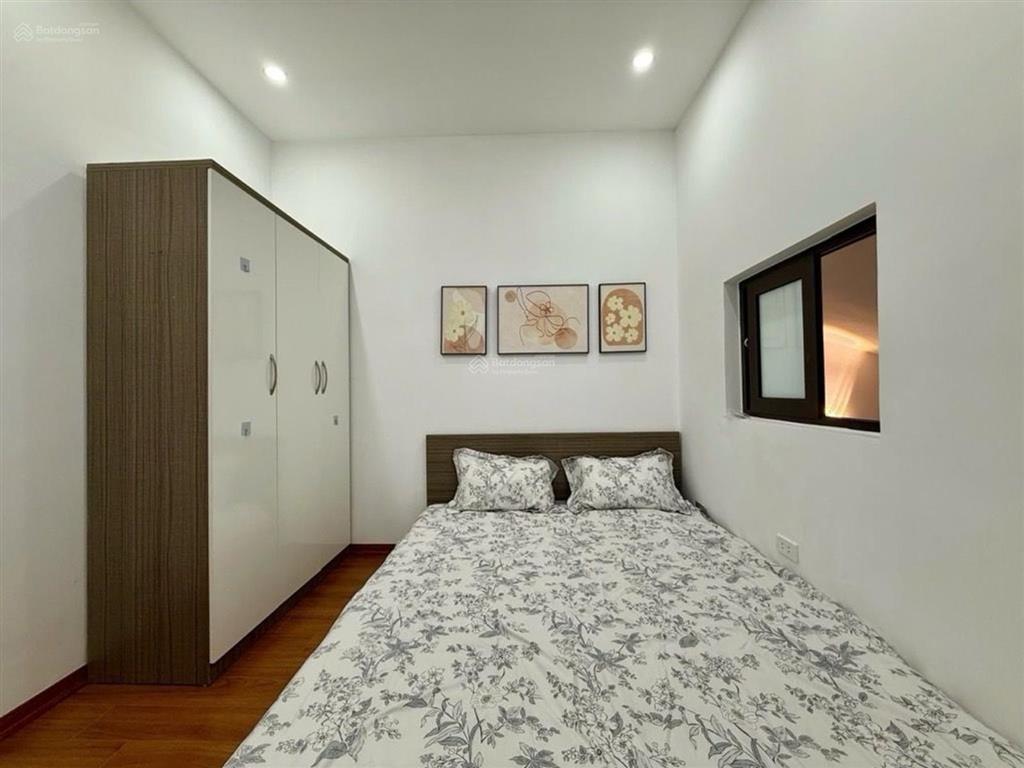 Siêu phẩm trung tâm đống đa nhà đẹp full nội thất ngõ thông 4 phòng ngủ