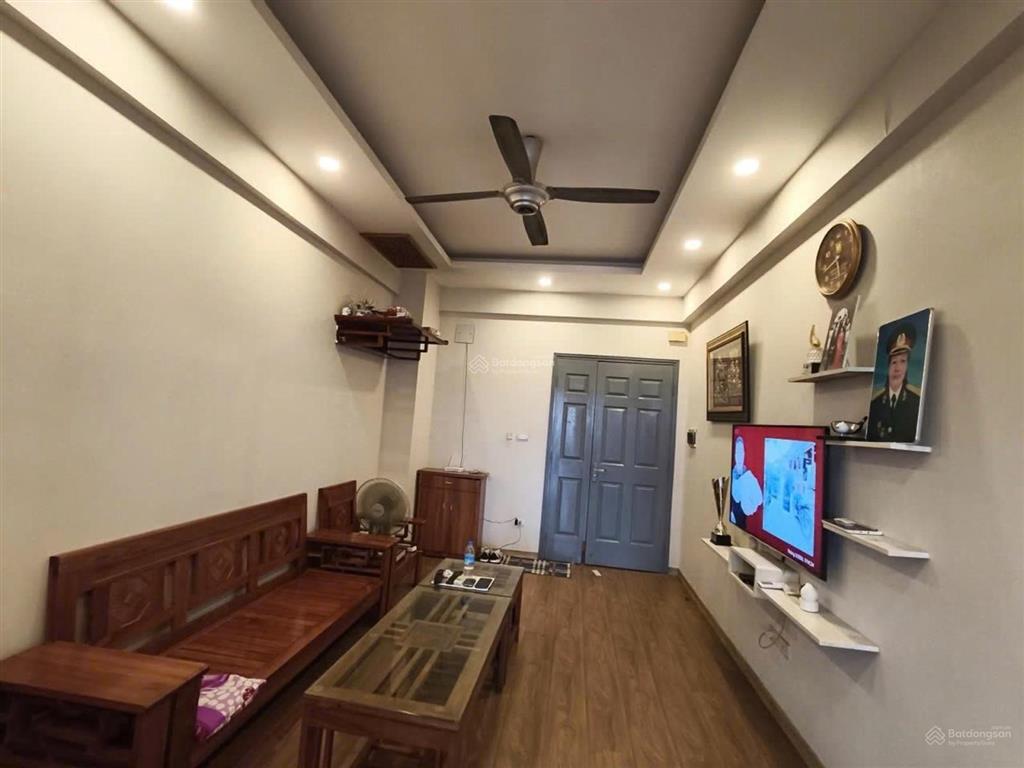 Ct9 kđt mới định công 2 ngủ 69m sổ đỏ chính chủ