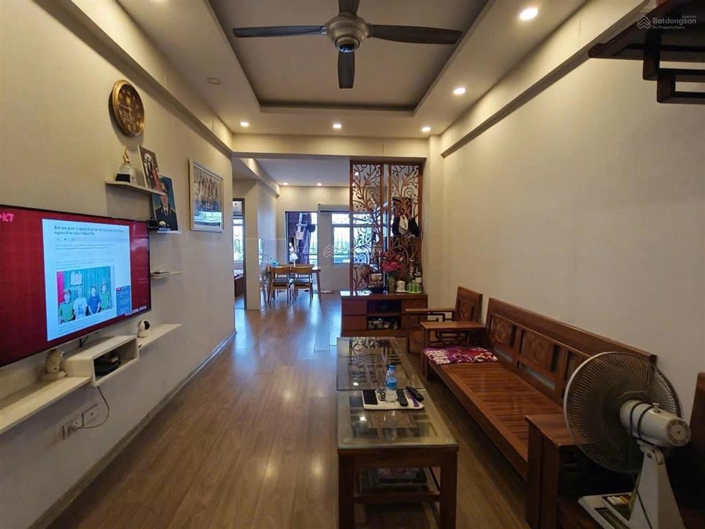 Ct9 kđt mới định công 2 ngủ 69m sổ đỏ chính chủ