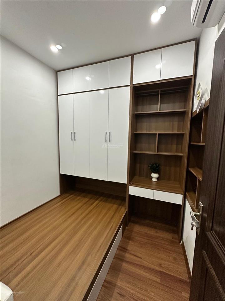 Tập thể chùa láng  nhà đẹp ở luôn  trung tâm đống đa  gần viện gần trường học  gần hồ