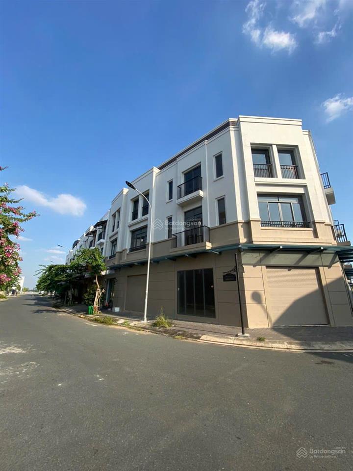 Mới nhất khu. căn góc 2 mặt tiền, trục chính thông ra quảng trường kđt tây sông hậu