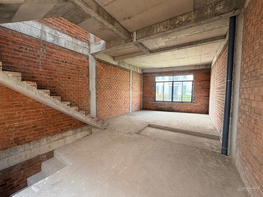 Hàng hiếm! shophouse trục chính triệu quang phục (kđt tây sông hậu). chỉ duy nhất 01 căn.