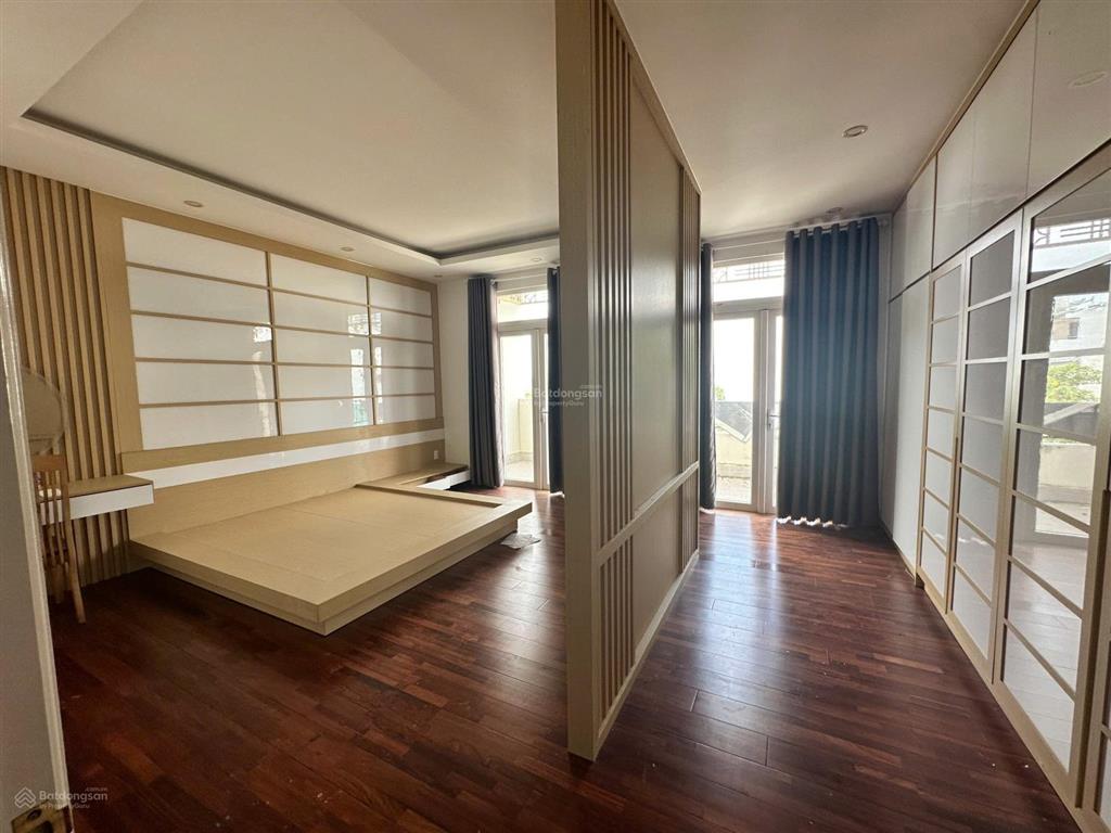 Nổi bật! 01 căn shophouse liền kề nhà hát ag. view sông thoáng mát  kđt tây sông hậu