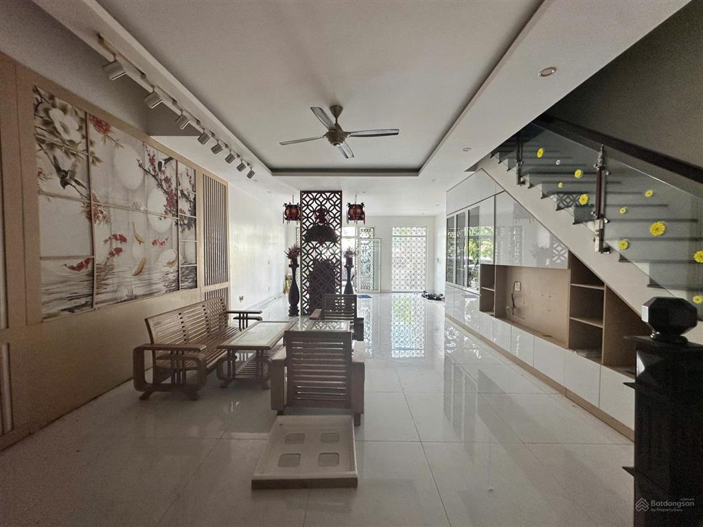 Nổi bật! 01 căn shophouse liền kề nhà hát ag. view sông thoáng mát  kđt tây sông hậu
