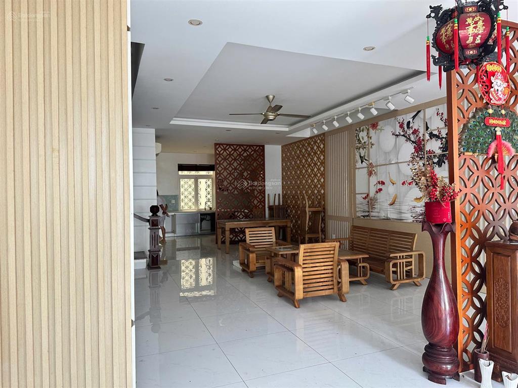 Nổi bật! 01 căn shophouse liền kề nhà hát ag. view sông thoáng mát  kđt tây sông hậu