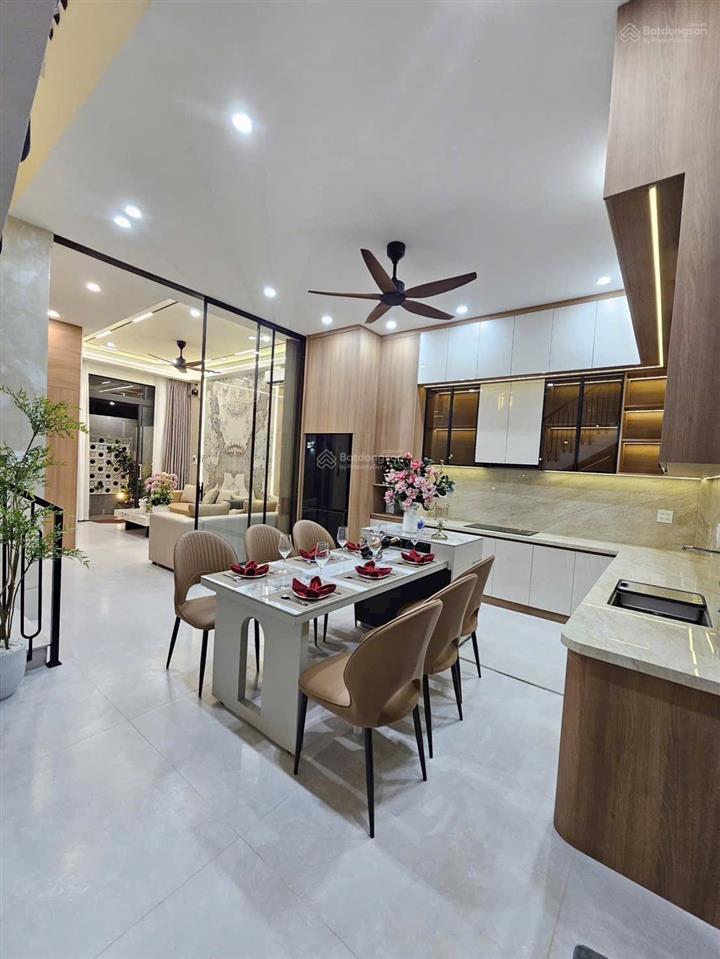 Mới khu  giá tốt! nhà 4 tầng mới hoàn thiện kđt nam long 2 (có thang máy, full nội thất)
