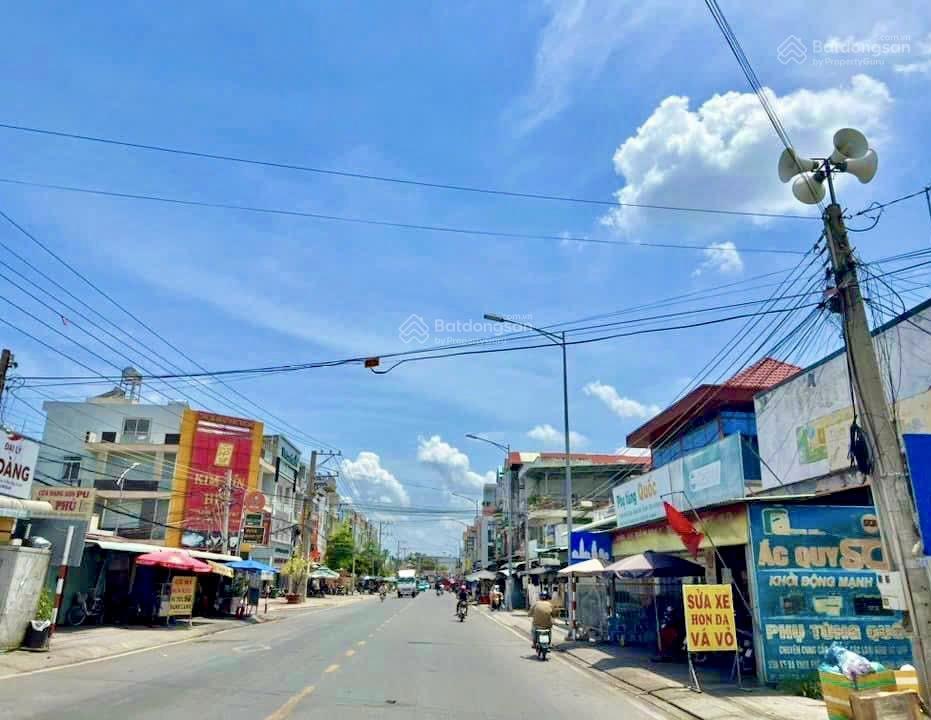 Sở hữu ngay đất mặt tiền 240m2  910tr tại trung tâm trảng bàng, tây ninh