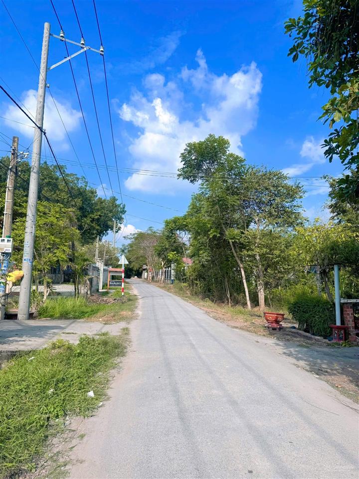 Sở hữu ngay đất mặt tiền 240m2  910tr tại trung tâm trảng bàng, tây ninh
