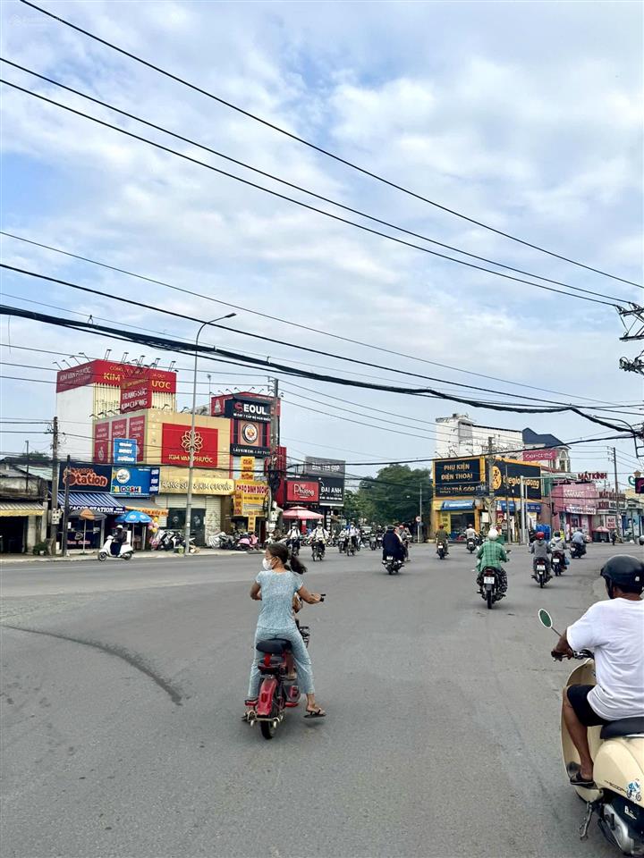 Còn 1 lô đất đẹp 850tr giá tốt nhất khu vực trung tâm đô thị trảng bàng, tây ninh!