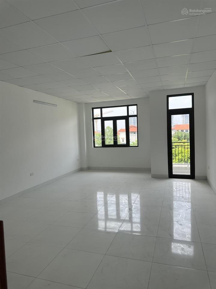 Cho thuê lk 117m2 vin2 làm văn phòng
