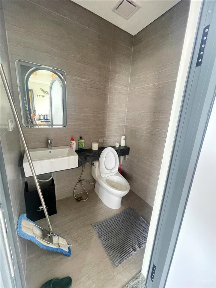 Cho thuê lk sân vườn phố biển nội thất xịn