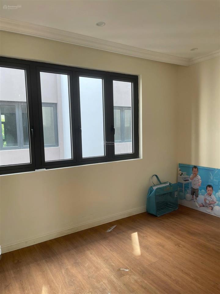Cho thuê liền kề xẻ khe vin3 ht5t ưu tiên gia đình