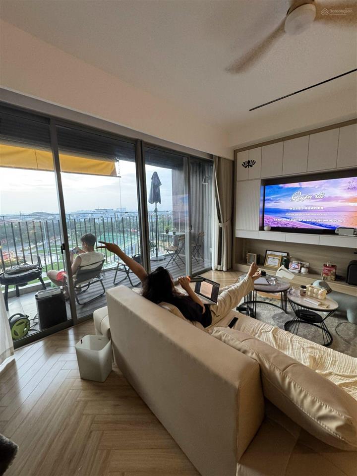 Bán căn hộ 113m2 ban công siêu rộng và hệ thống smart home full nội thất