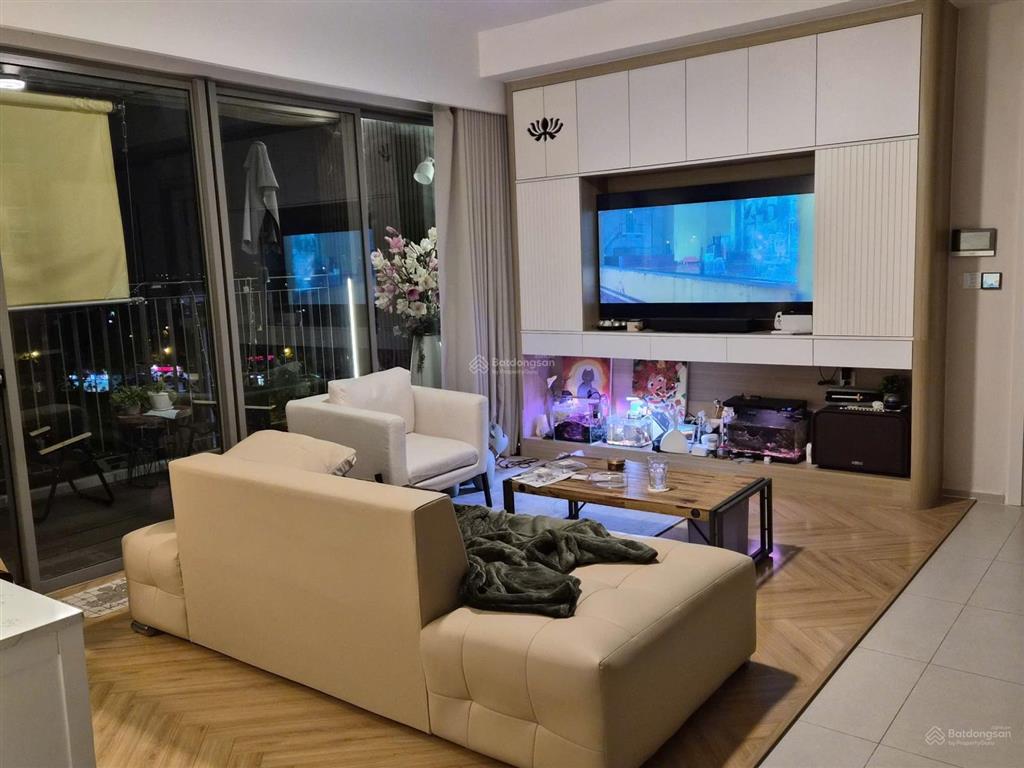 Bán căn hộ 113m2 ban công siêu rộng và hệ thống smart home full nội thất