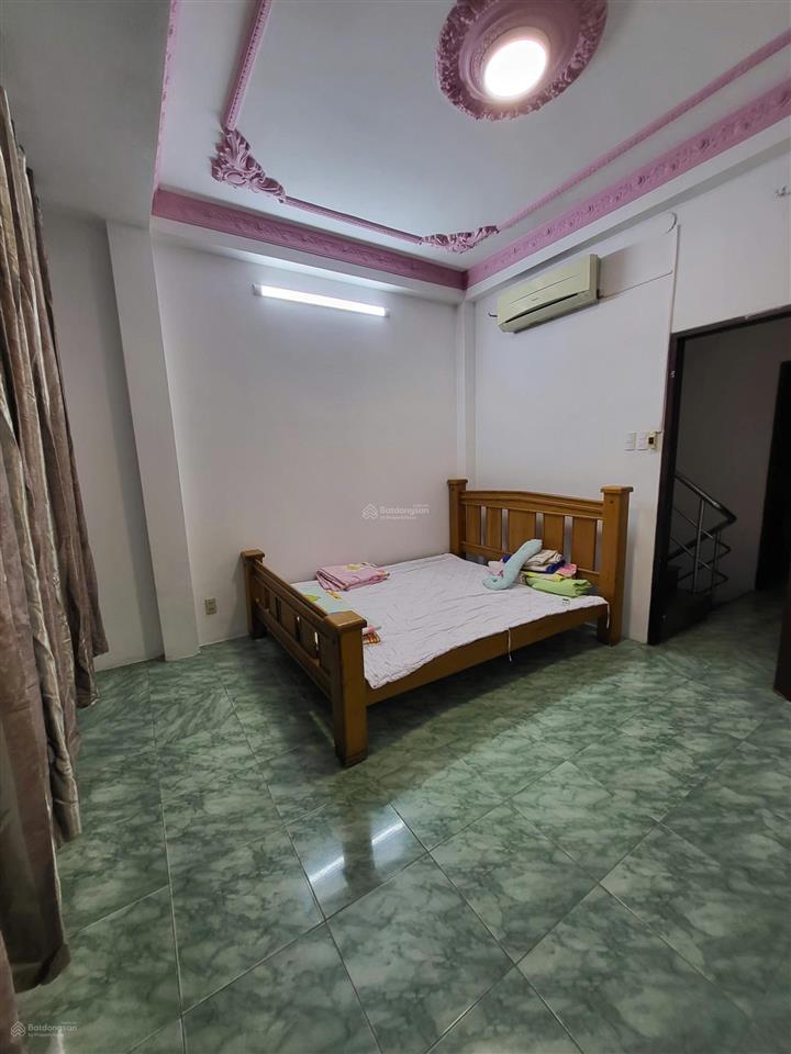 Bán nhà sd 133,7 m²đường số 30, khu tái thiết khánh hội, q4. vị trí vàng, chỉ 5p tới chợ bến thành