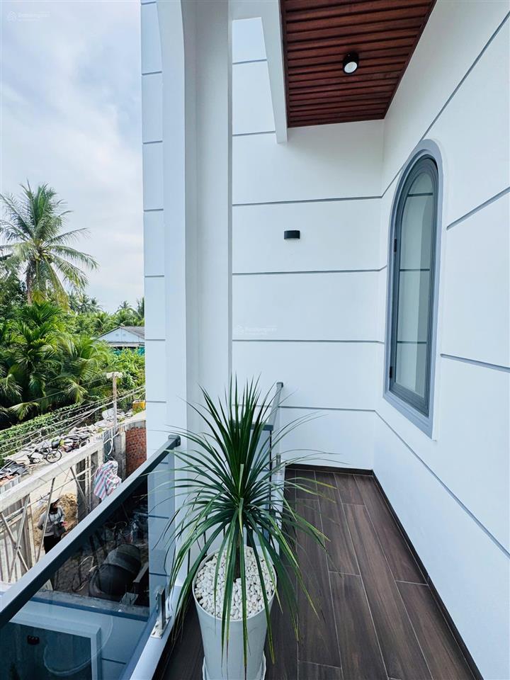 Nhà phố hiện đại full nội thất cao cấp