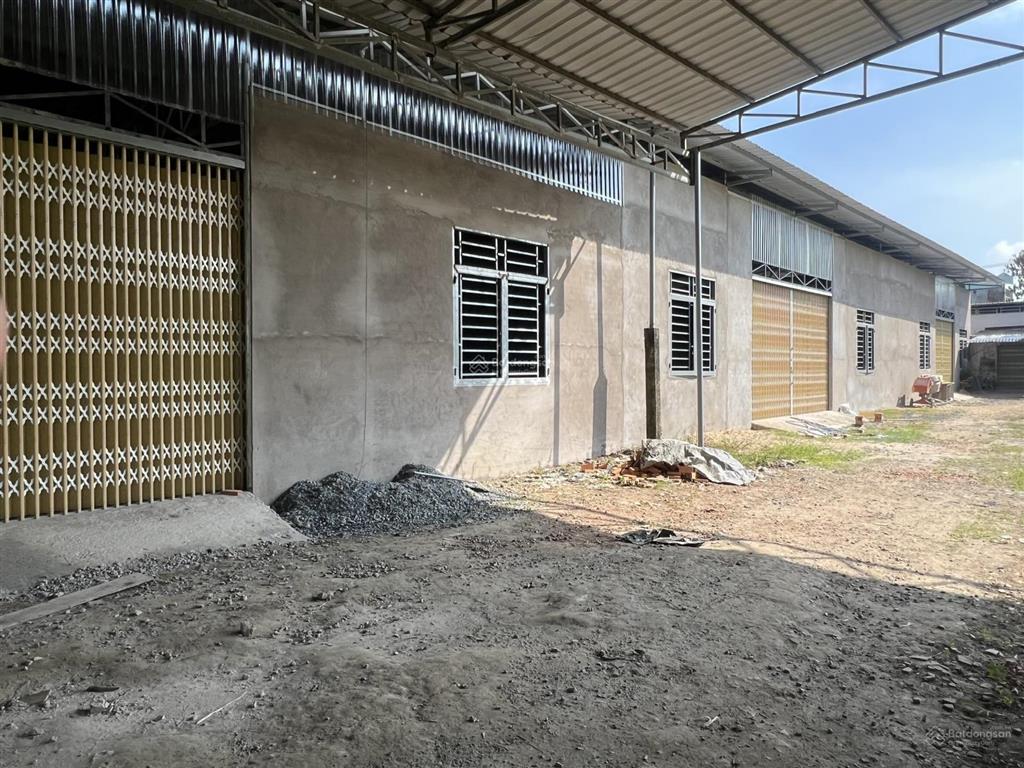 Chính chủ cần cho thuê kho mặt đường nguyễn hoàng