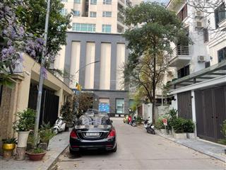 Nhà vườn 173 xuân thuỷ  105m4t mt 6.5m 42 tỷ  vị trí cực hiếm  ô tô tránh khu bt liền kề