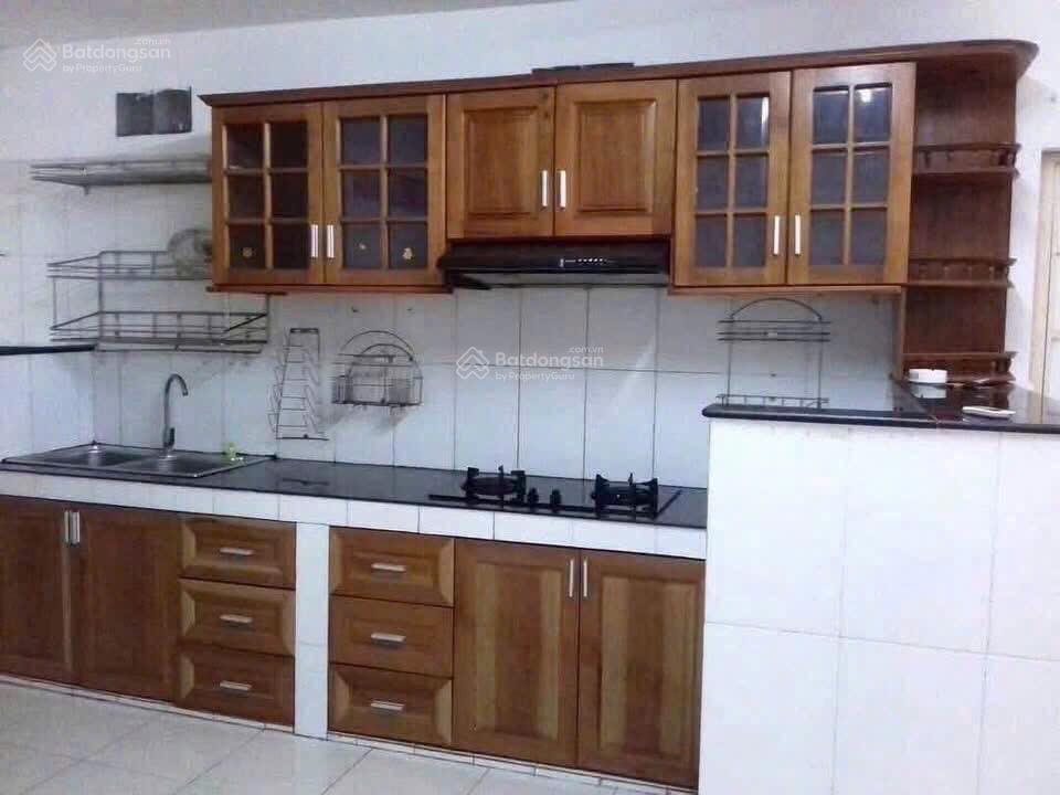 Cho thuê nhà p10, gò vấp hẻm xe hơi