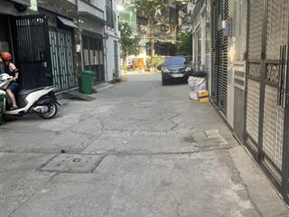 Quốc lộ 13bình thạnhhxh thôngnhà 4 tầngdt 4x15mgiá 9.8tỉ.