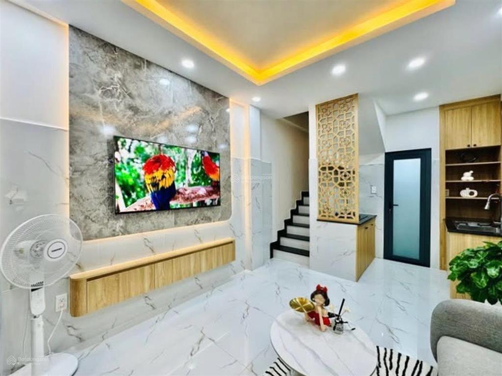 Nhà đẹp 4 tầngxô viết nghệ tĩnhbình thạnhdt 25m2chỉ 5.x tỉ.