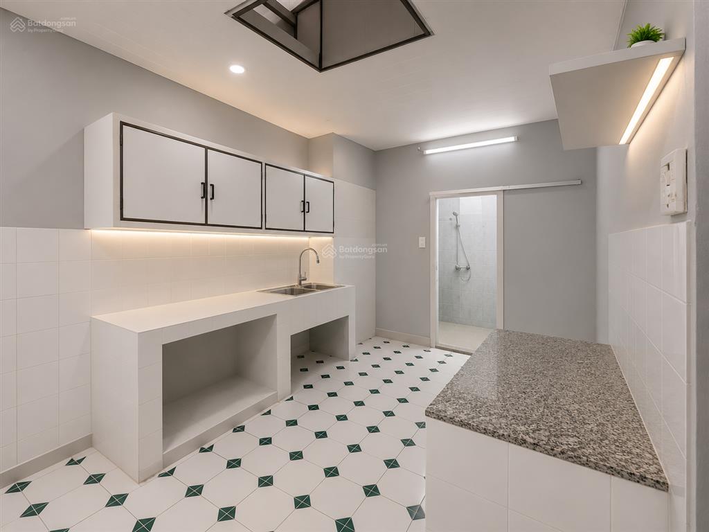 Gấp!gần chu văn anbình thạnh83 m2(nở hậu)chỉ 8.x tỉ.