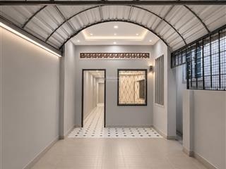 Gấp!gần chu văn anbình thạnh83 m2(nở hậu)chỉ 8.x tỉ.