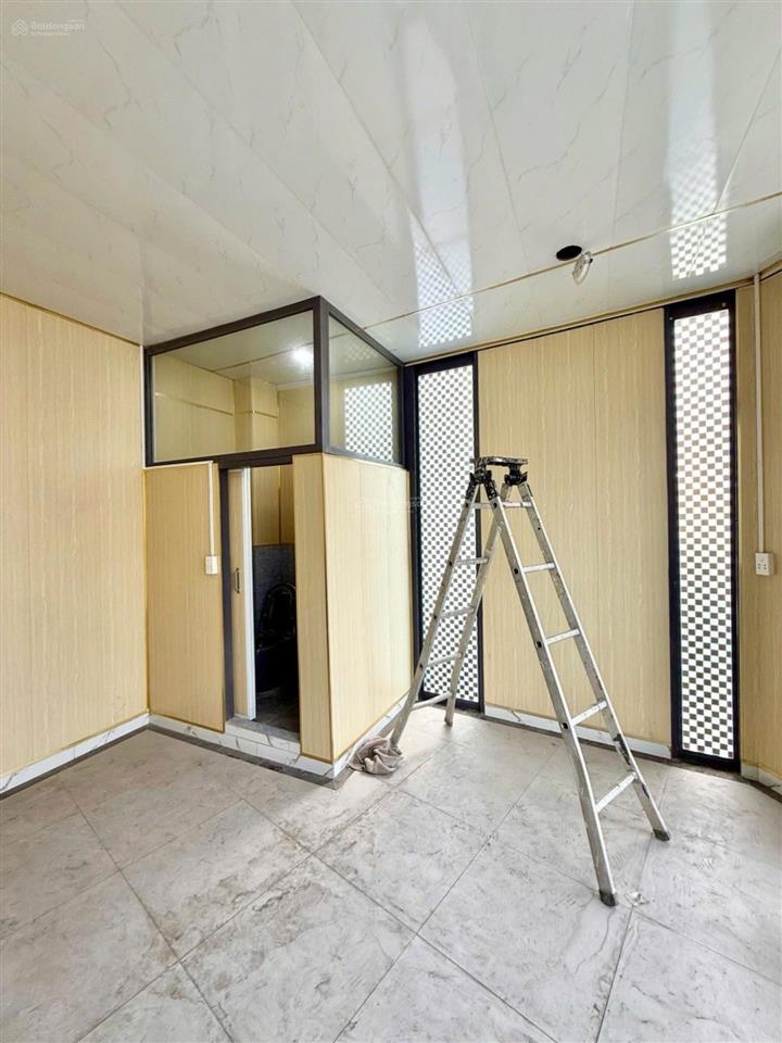 Nhà đẹp 3 tầngphạm văn đồngbình thạnhhẻm an ninhdt 23 m²chỉ 3.x tỉtl.