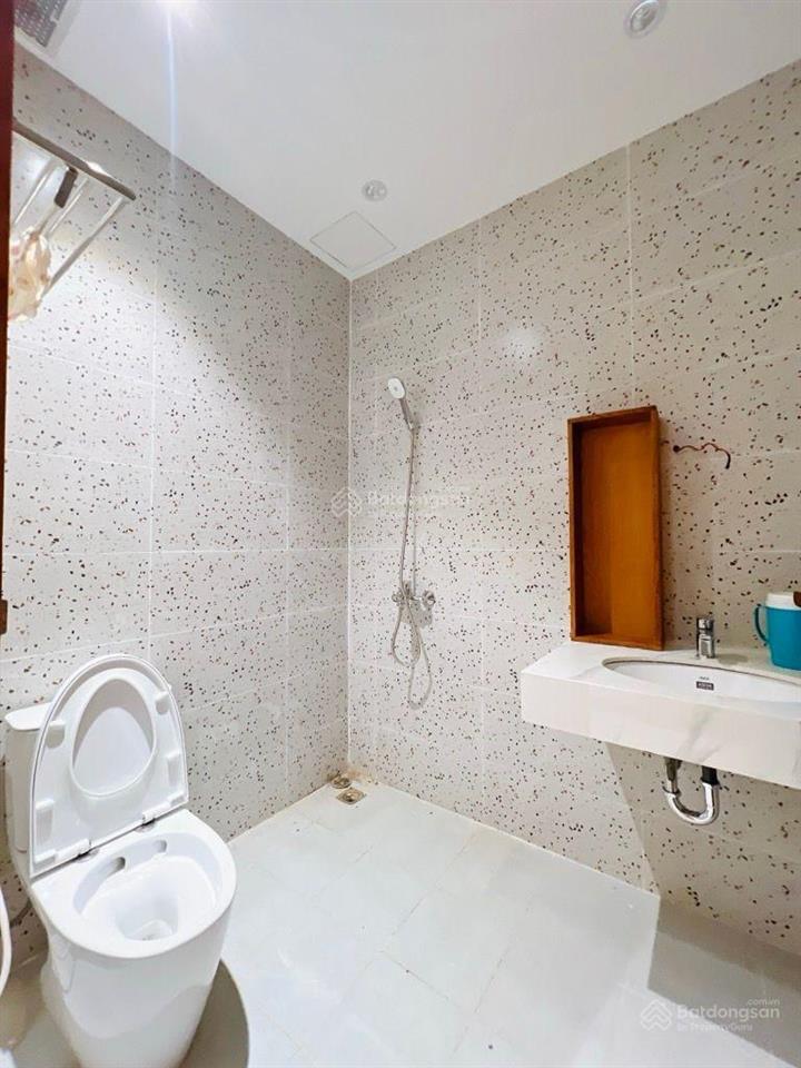 Gấp! gần bến xe miền đông  bình thạnh  hẻm xe tải  44m2  chỉ 6,x tỉ  tl.