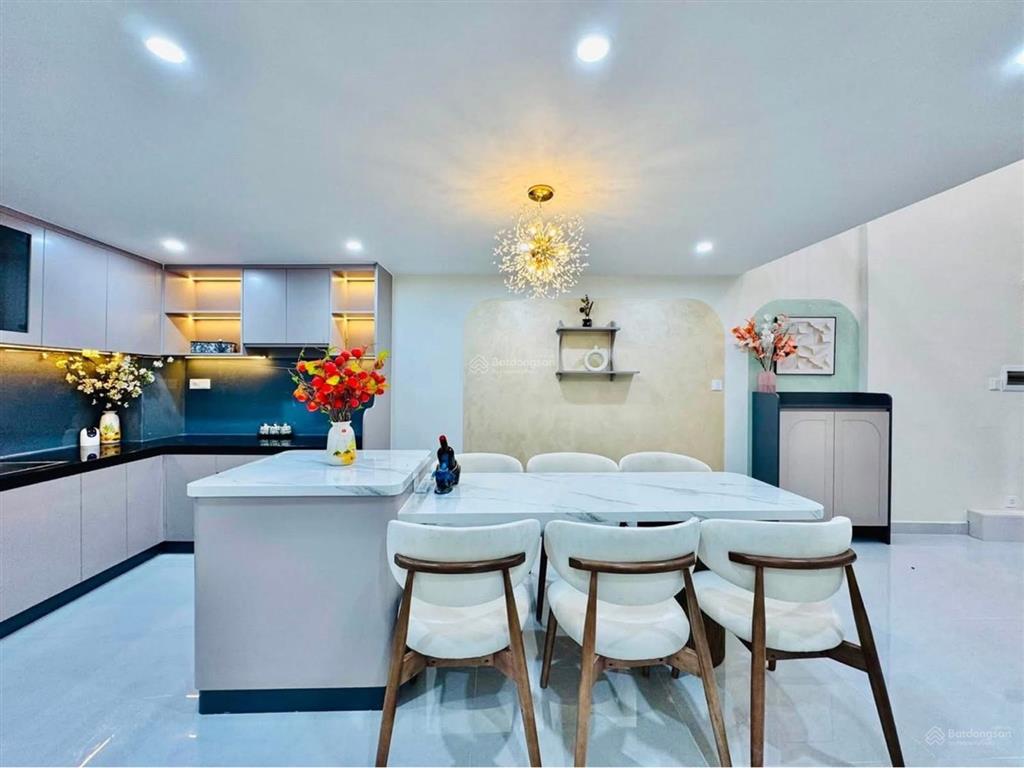 Nhà đẹp 5 tầng  đinh bộ lĩnh  bình thạnh  hẻm xe hơi  40m²  chỉ 7.x tỷ, tl.