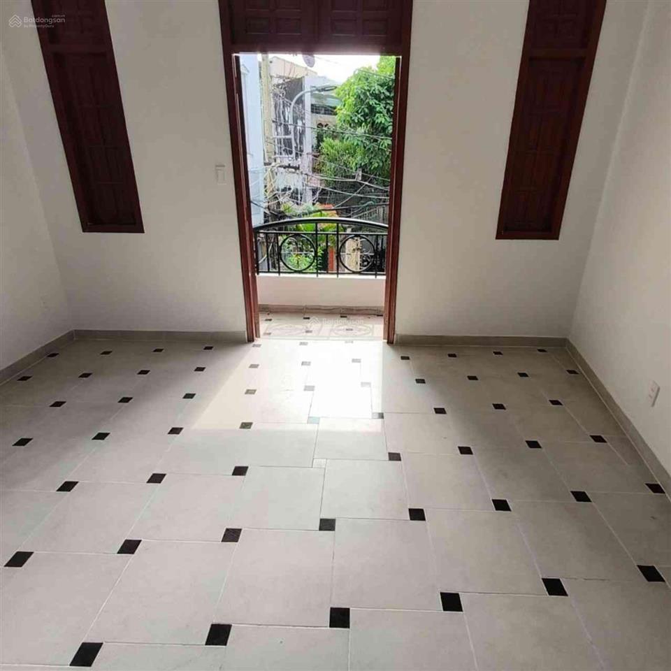 Gần chu văn an, bình thạnh, hẻm 2 xe hơi, dt 46 m2 (ngang lớn 4.5m), chỉ 7.x tỉ, tl.