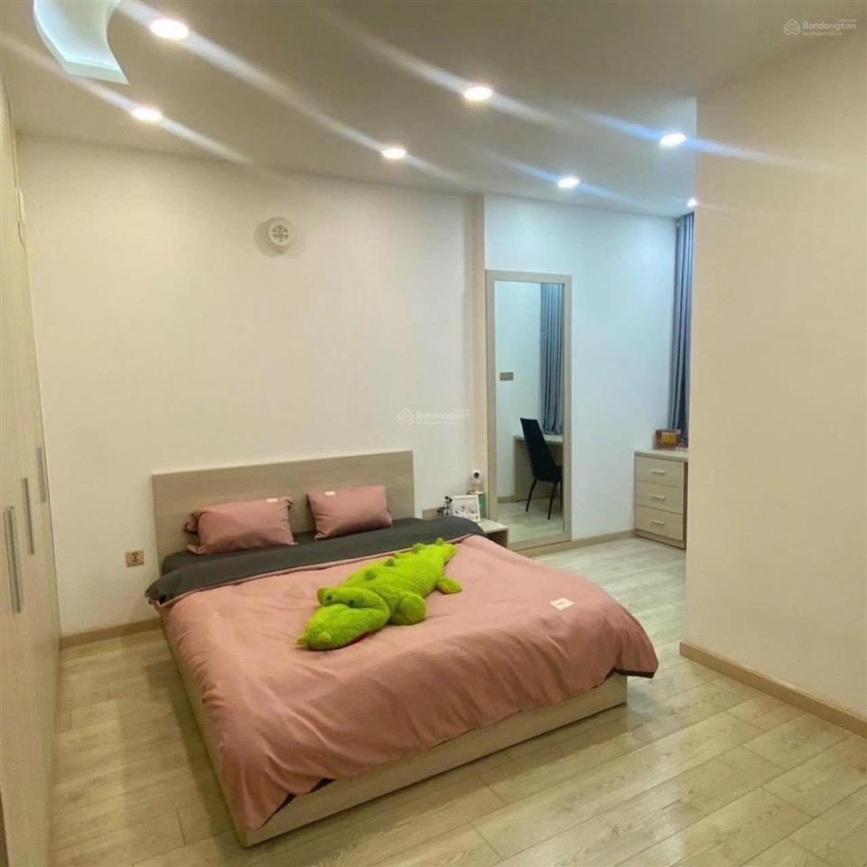 Gần học viện cán bộ  chu văn an  bình thạnh  nhà 4 tầng  dt 78m2  ngang 5m  chỉ 12,x tỷ